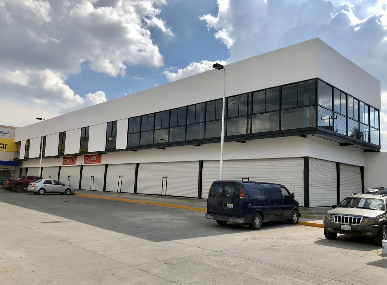Vista exterior de Plaza TPP Tonalá